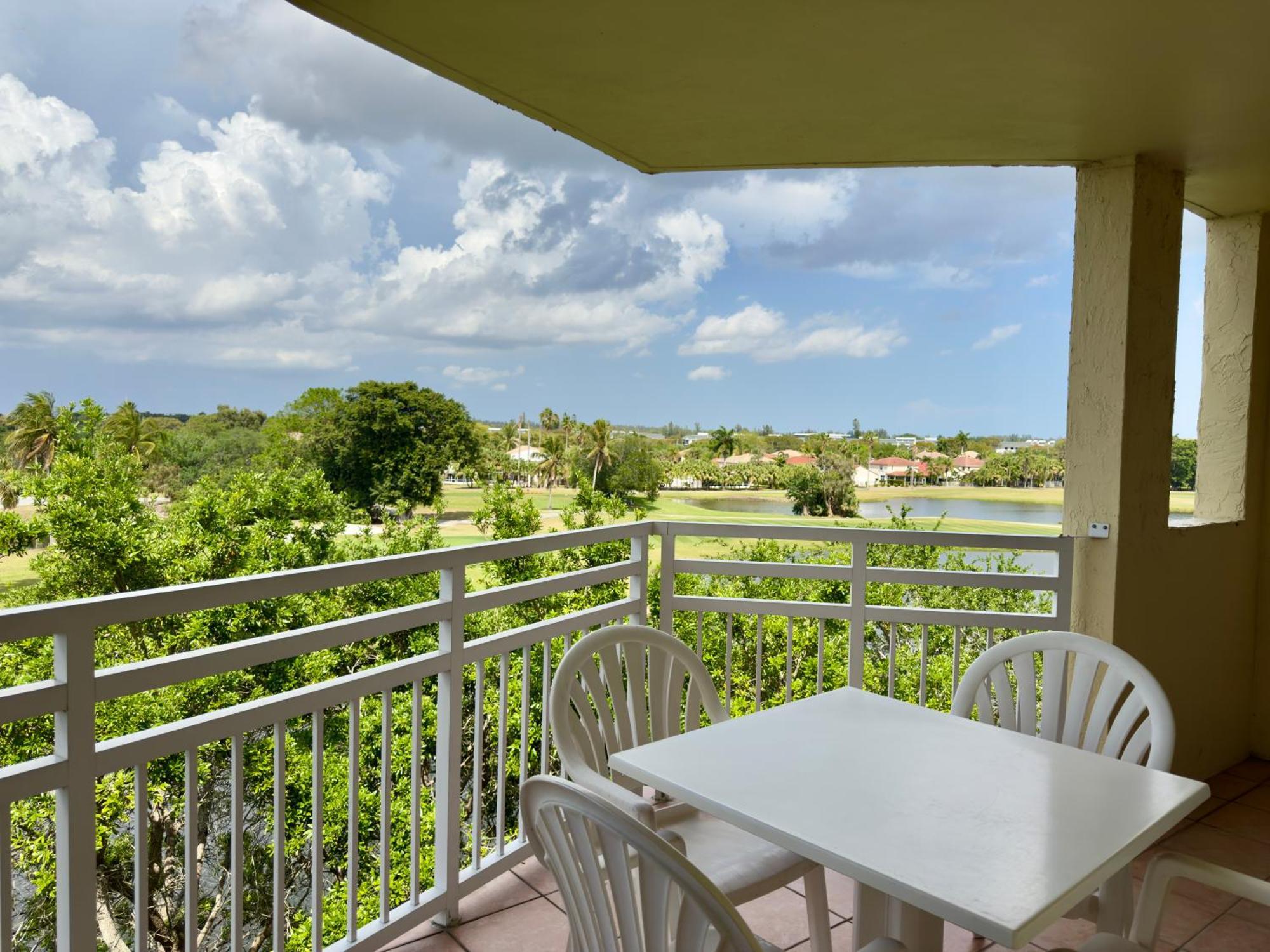 Vacation Village At Bonaventure, Fort Lauderdale Weston Exterior photo
